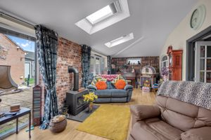 Photo 12- click for photo gallery